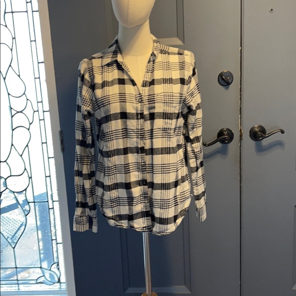 🎈4/$25 Flannel